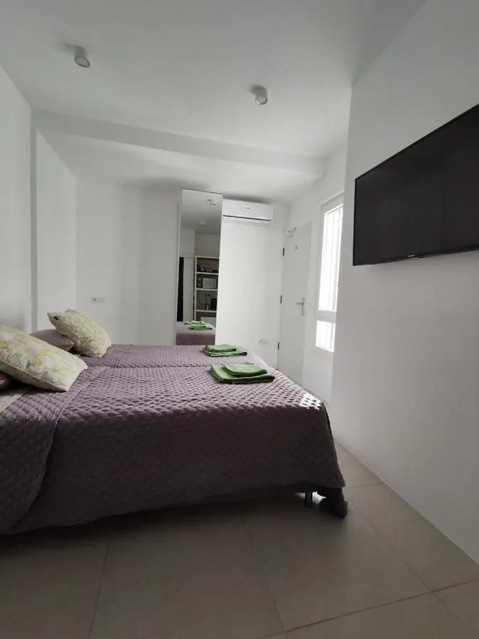 Room Near The Sea Marbella Spain